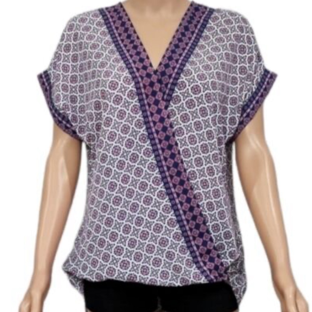 MAX STUDIO Geometric Surplice Blouse Medium